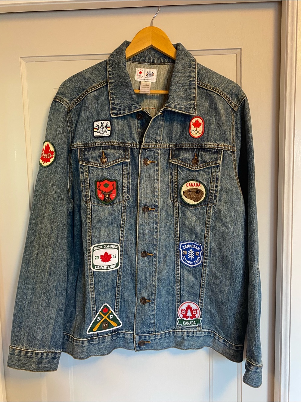 Rare Hudson’s Bay Denim Jean Jacket Patchwork Details Size L Canadiana Vintage
